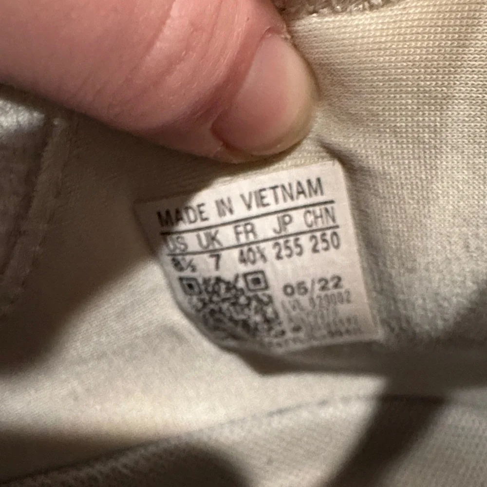 Adidas Men's White and Gray Sneakers - Picture 5 of 5